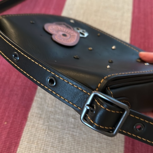 Coach saddle bag - Picture 4 of 7